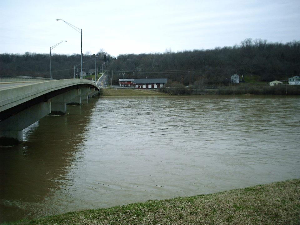 Miamisburg, OH: Linden avenue bridge over Great Miami river, Miamisburg,Oh. 3/08