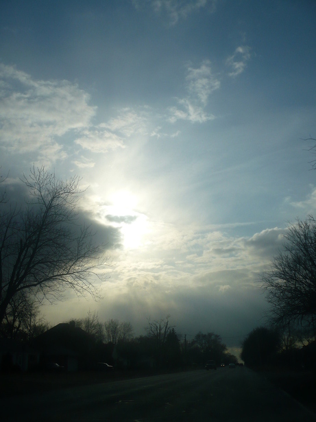 Country Club Hills, IL: the pretty sky on 175th and pulaski, my drive home from the calumet metra station