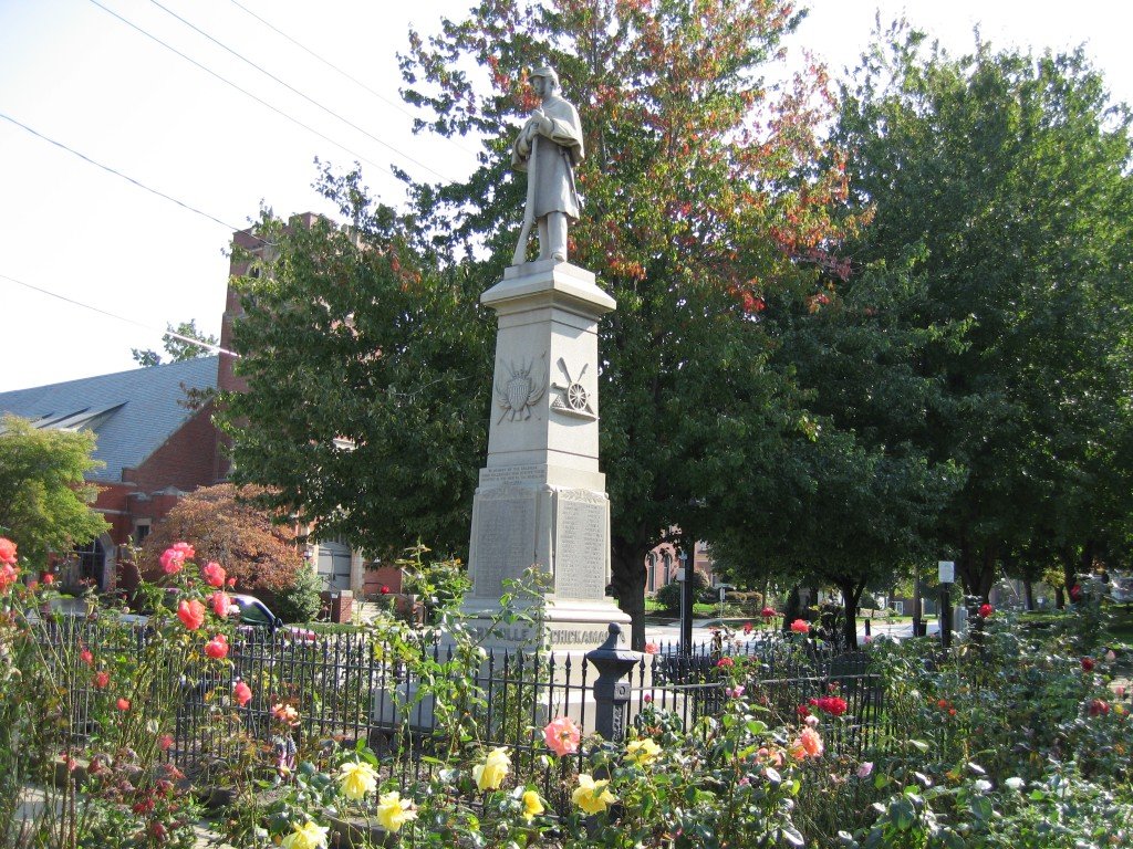 Willoughby, OH: Monument