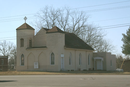 Ellenboro, NC: A church in downtown Ellenboro