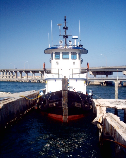 Fort Pierce, FL: Tugboat at the Marina