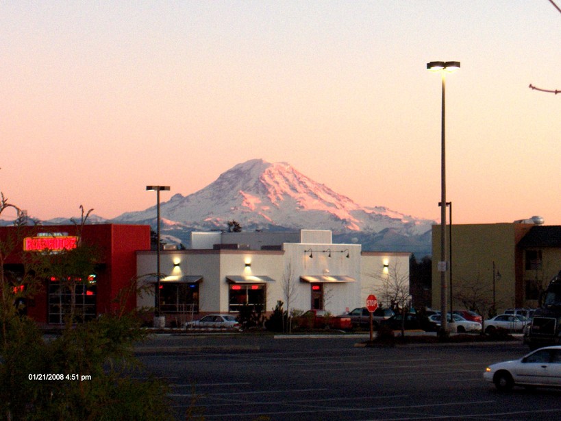 Federal Way, WA: View of Mt Rainer from Federal Way