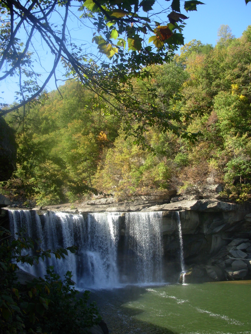 Cumberland Falls, KY: Cumberland Falls after a dry summer in 07