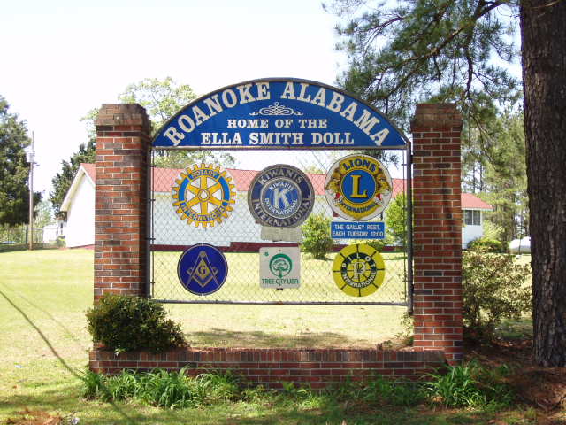 Roanoke, AL: Roanoke, Alabama City Welcome Sign