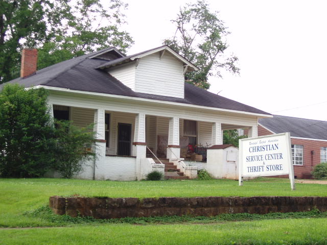 Roanoke, AL: Christian Service Center on Main Street in Roanoke, Alabama