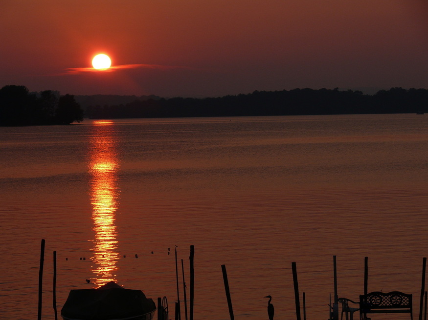 Bemus Point, NY: Sunset off Lakeside