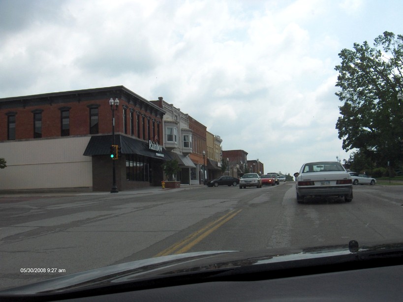 Hiawatha, KS: View of downtown