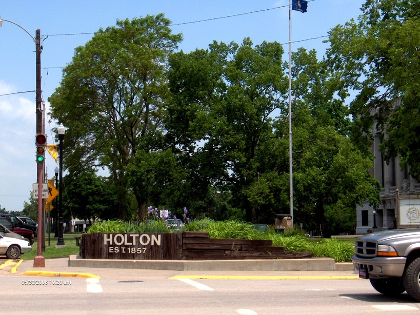 Holton KS Downtown Holton Jackson County Court House On Right 
