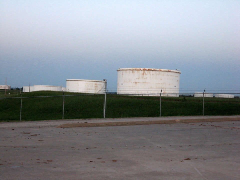 Cushing, OK: Oil Tank Farm