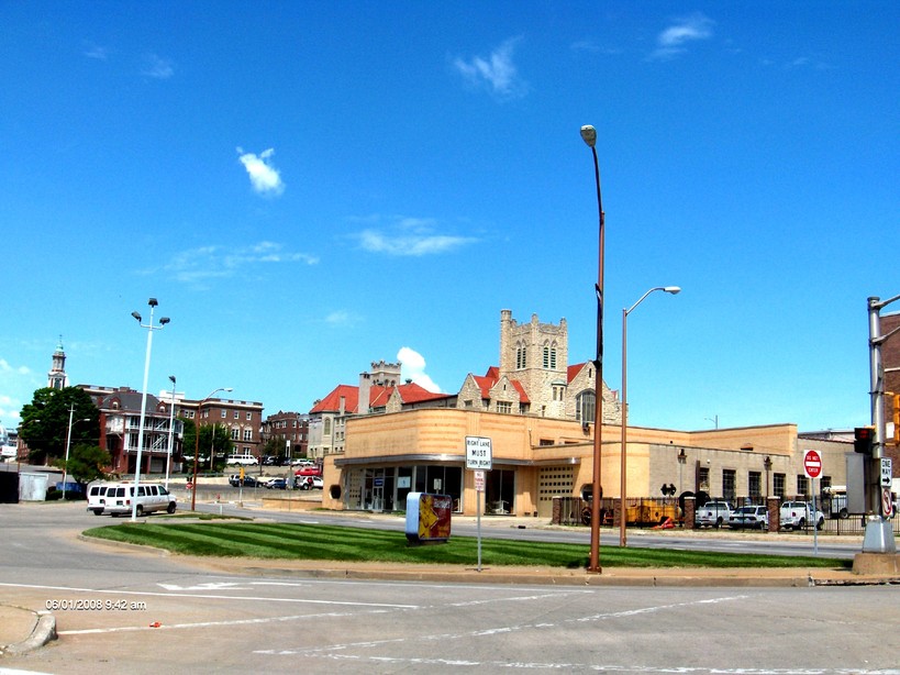 St. Joseph, MO: Downtown - 10th & Frederick