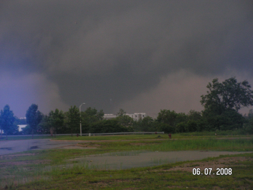 Monee, IL: Picture taken outside my front door