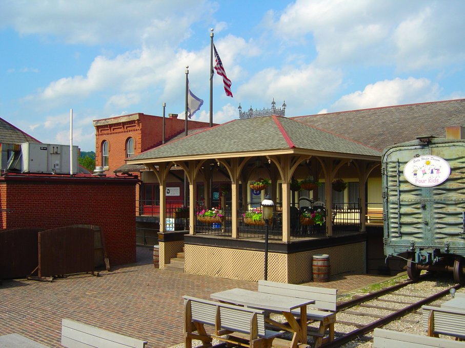 Huntington, WV: Behind The Old Train Station at Heritage Village