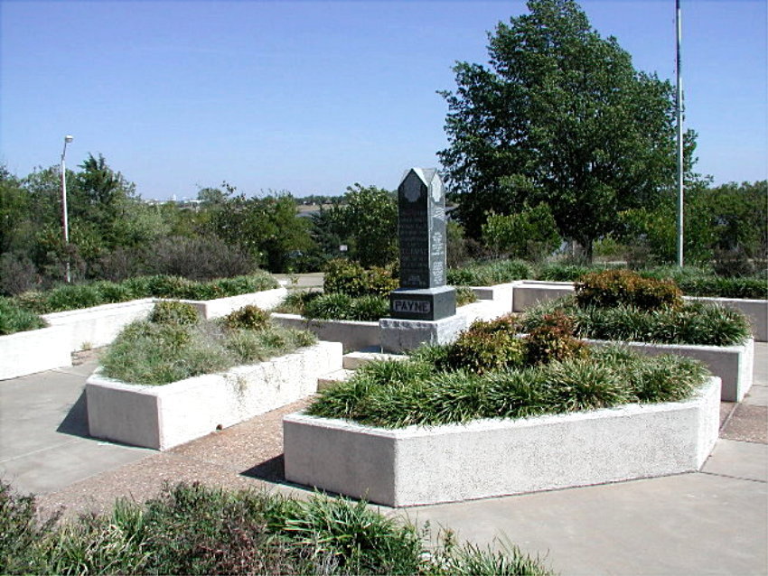 Stillwater, OK: Grave site of David Payne at Boomer Lake Park