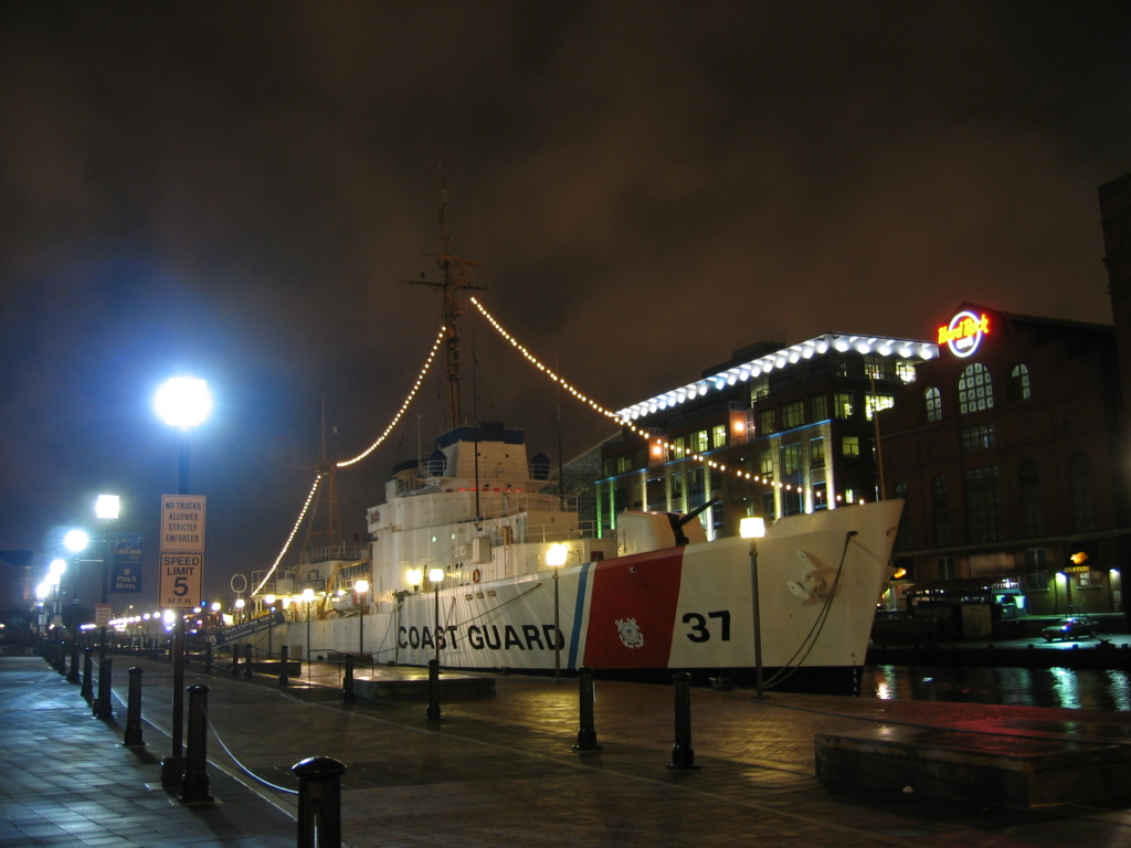 Baltimore, MD: Hard Rock Cafe & River