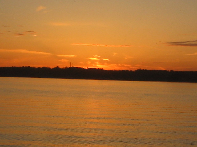 Fox Lake, IL: Sunset from the end of my street