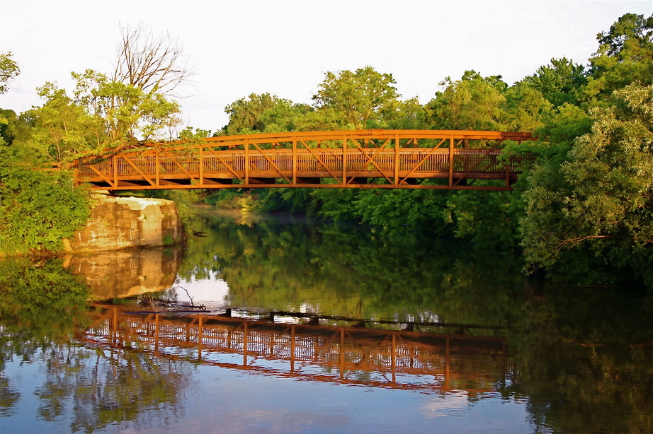 Warrenville, IL: New Prairie Path Bridge over Dupage River At Butterfield Road