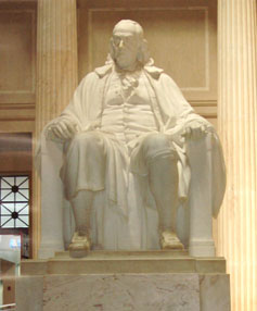 Philadelphia, PA: Benjamin Franklin statue inside the Franklin Institute, Philadelphia, PA