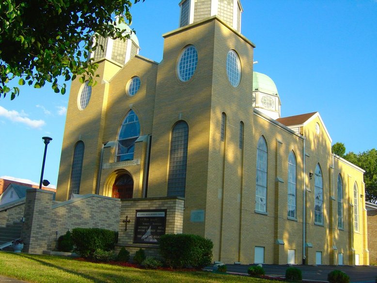 Huntington, WV: St. George Greek Orthodox Church