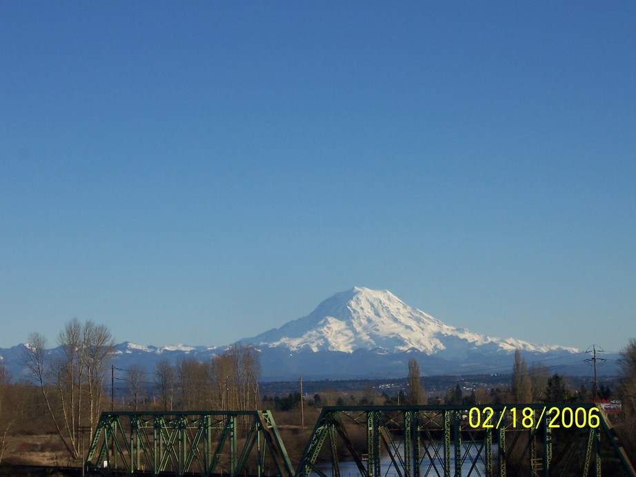 Tacoma, WA: Mt Ranier from near Tacoma