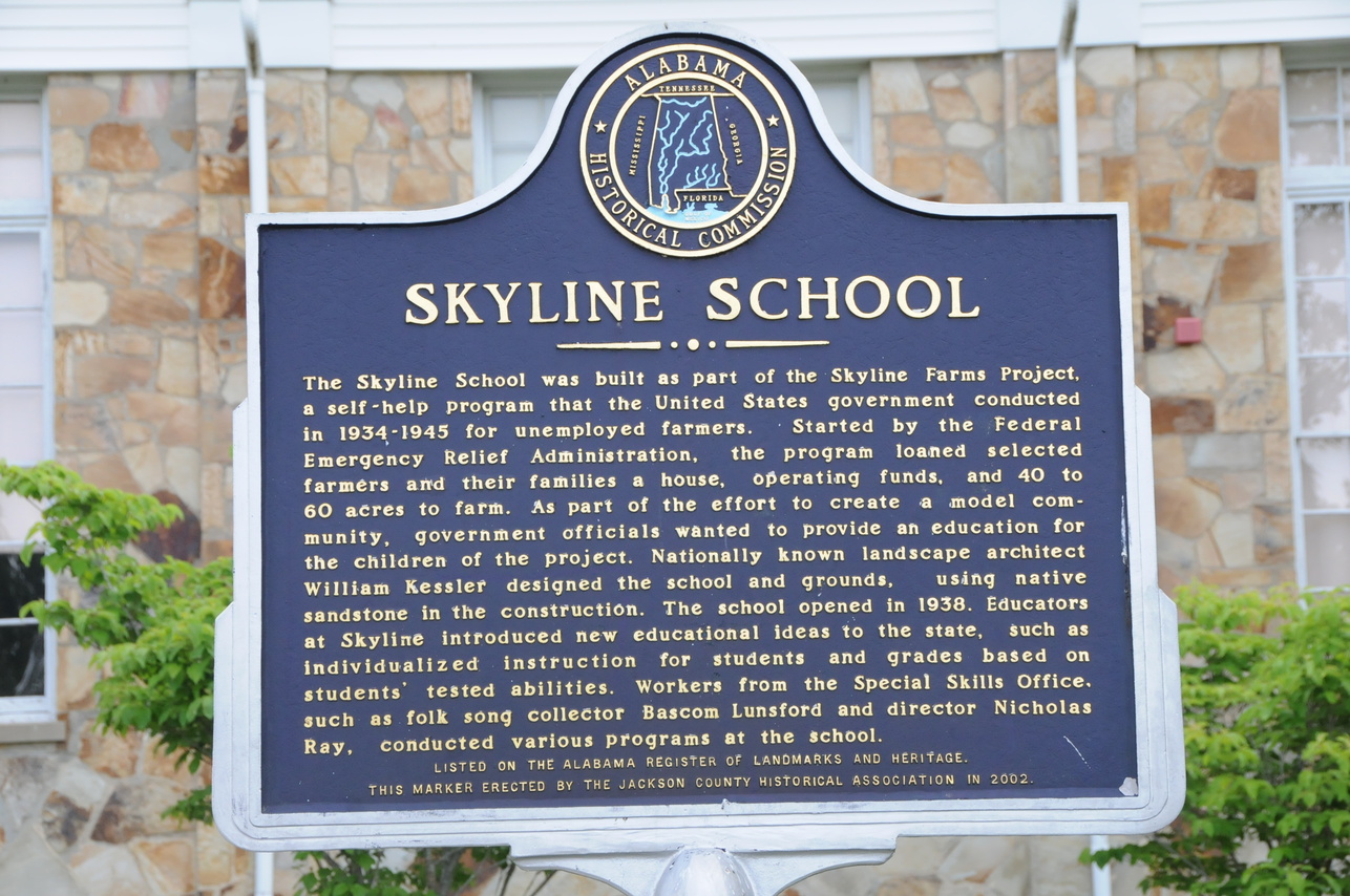 Skyline, AL: Historical sign at Skyline High School