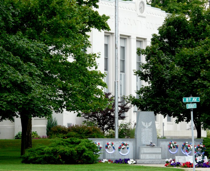 Alpena, MI: Alpena County Courthouse