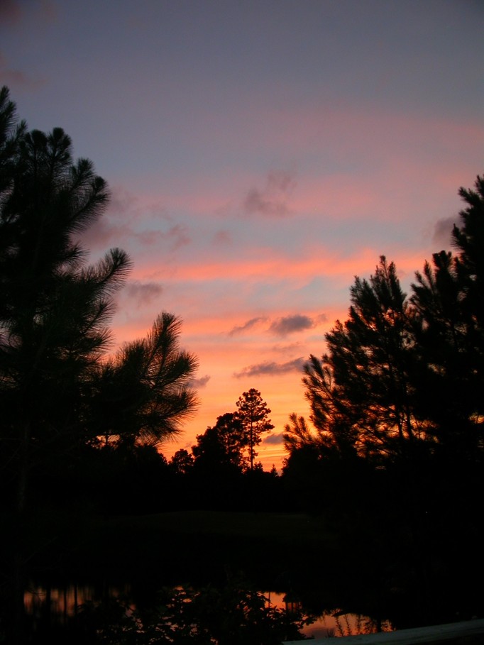 Leland, NC: Sunset Over Magnolia Greens