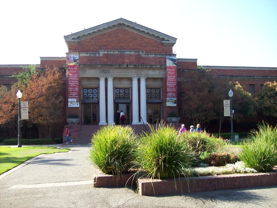 Stockton, CA: Haggin Museum - Pershing Ave - Stockton, California