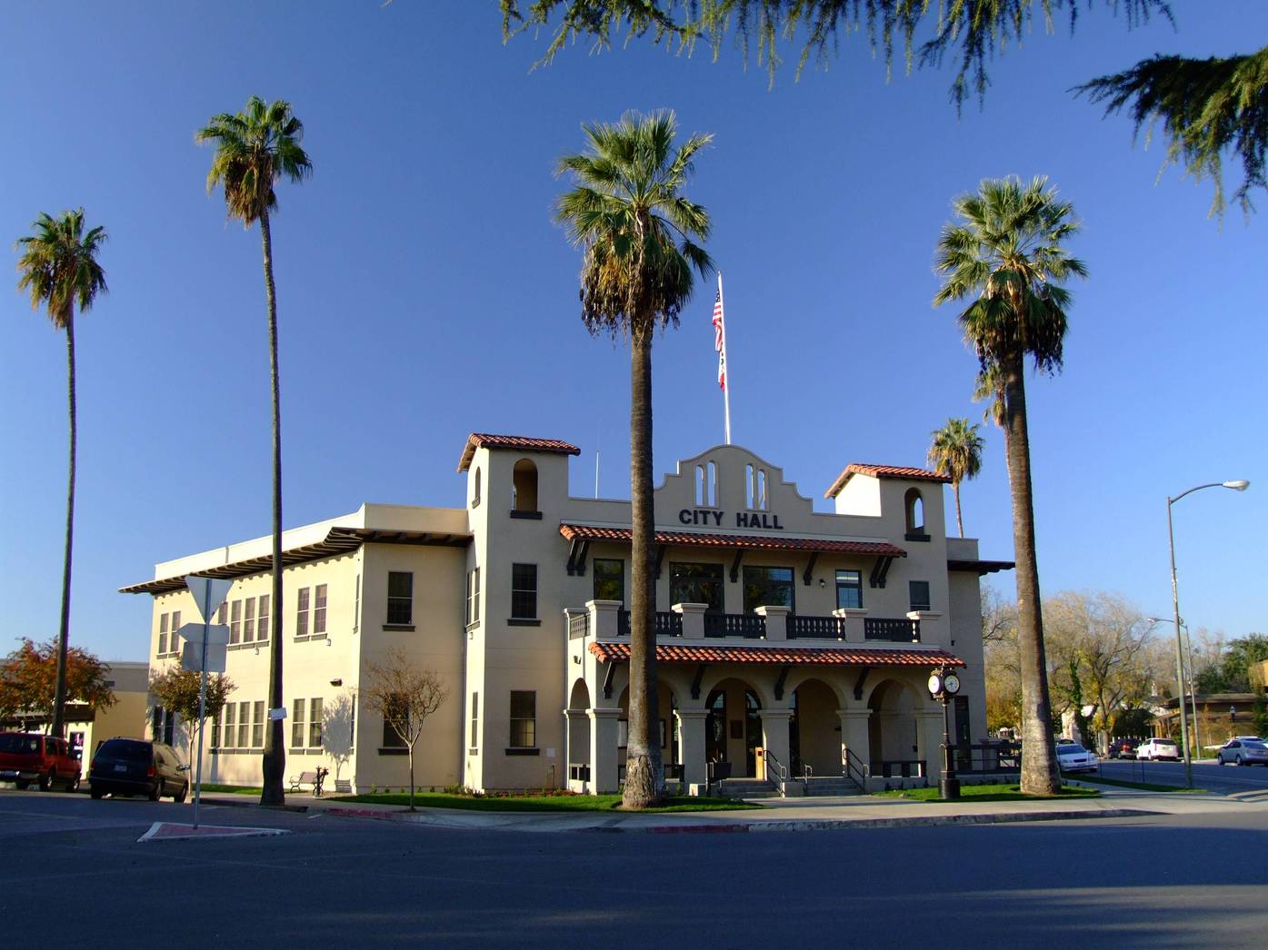 Patterson, CA: Patterson City Hall - Former site of Del Puerto Hotel after which City Hall was modeled