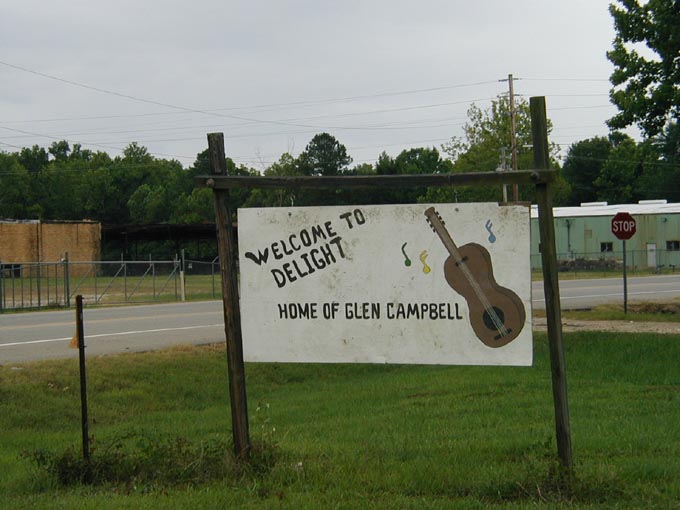 Delight, AR: Welcome Sign