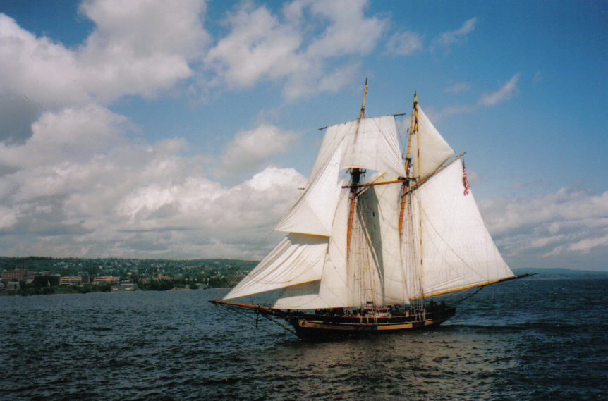 Duluth, MN: The Schooner Bride of Baltimore II arriving Duluth Maritime Festival, July 31, 2008