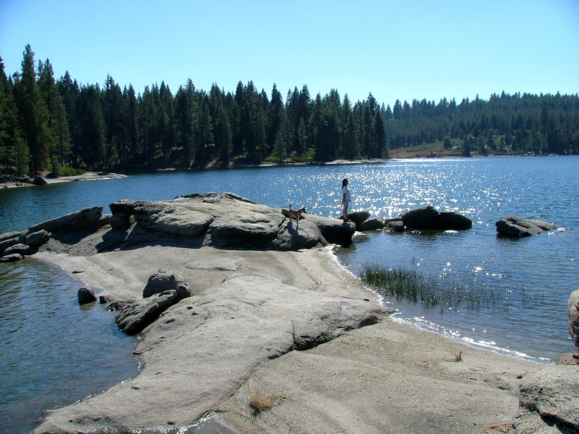 Shaver Lake, CA: Our own private island