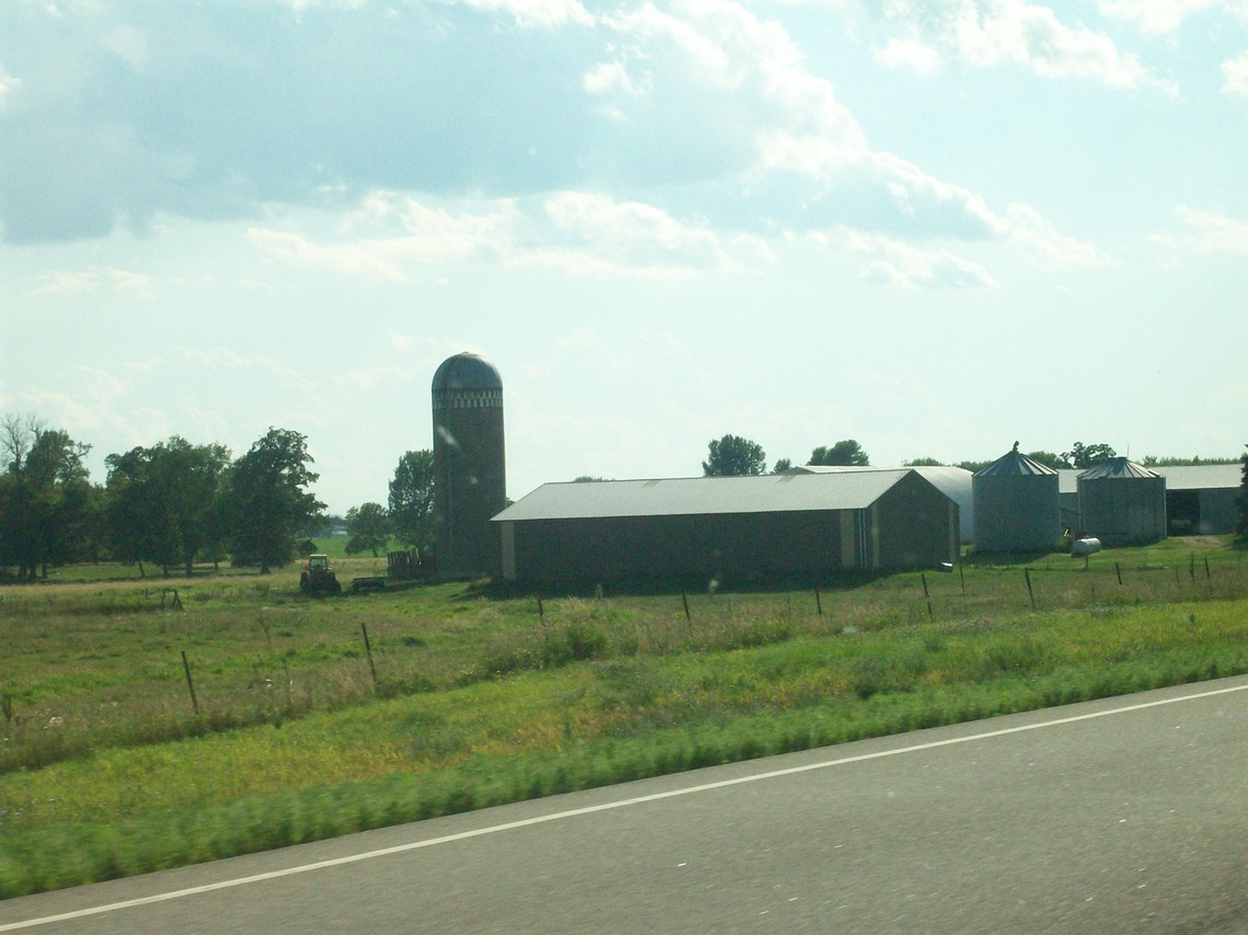 Kerkhoven, MN: farm outside kerkhoven