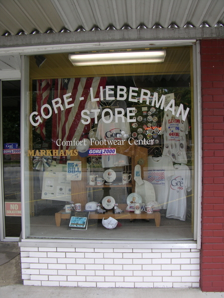 South Carthage, TN: GORE STORE