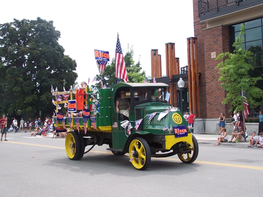 Sandpoint, ID 4th of July Parade photo, picture, image (Idaho) at