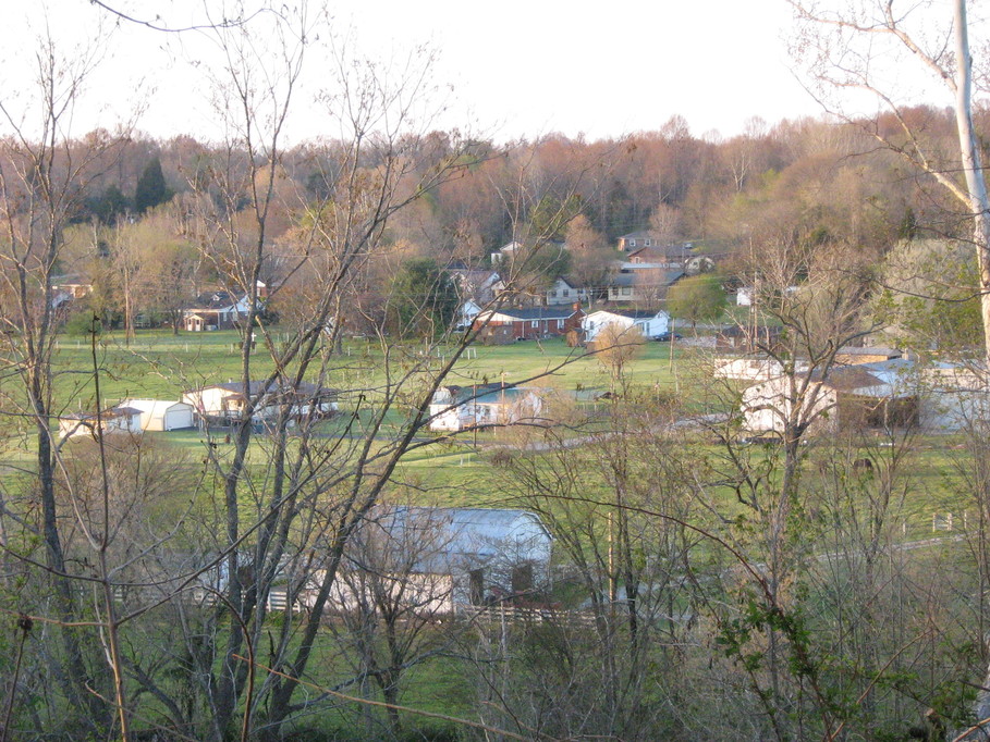 Edmonton, KY Heading out of town too photo, picture, image (Kentucky