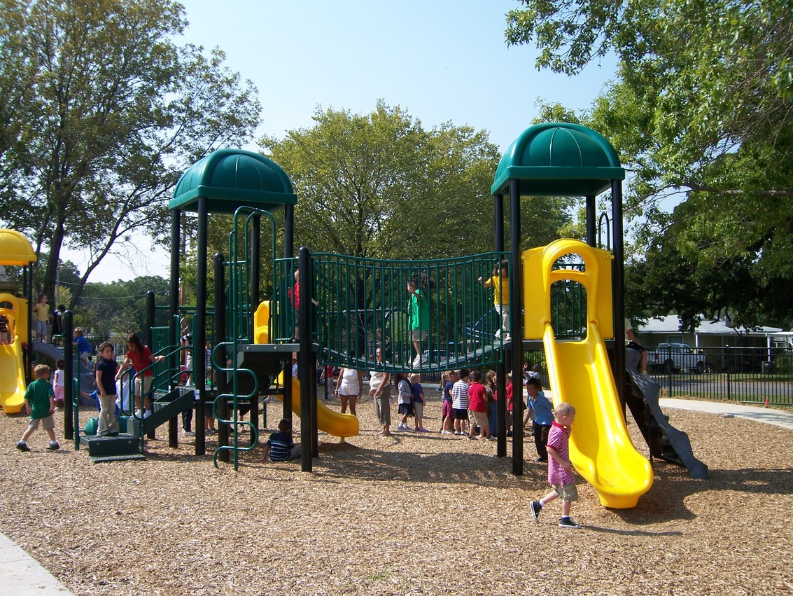 Kennedale, TX: TownCenter Playground