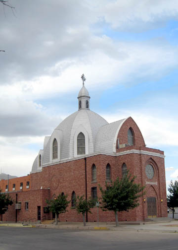 El Paso, TX: Pretty Church on Corner of Magoffin & Cotton