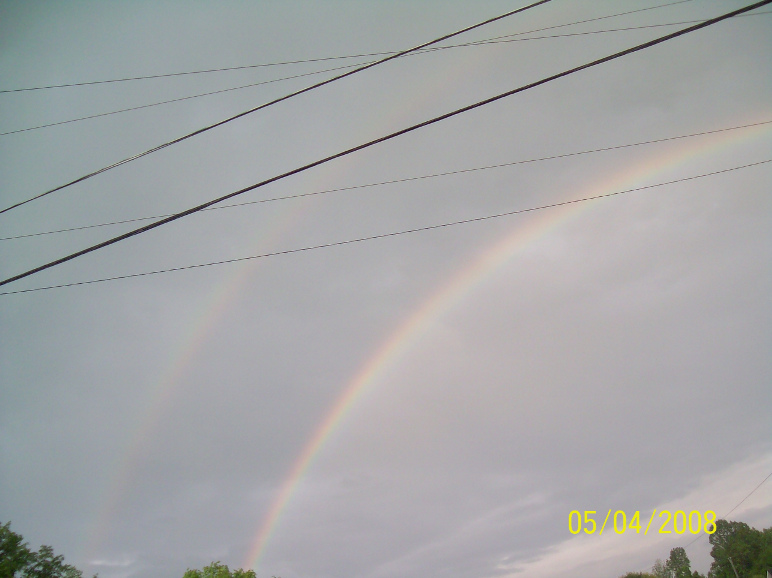 Cherryville, NC: Double rainbow over North Drive in Cherryville, NC.