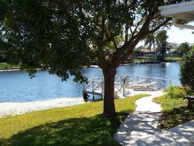 Holiday, FL: Lake Conley