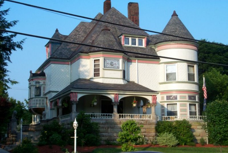 New Brighton, PA: One of the most beautiful historic homes on Third Avenue in N. B.-taken while on vacation in New Brighton in 2004