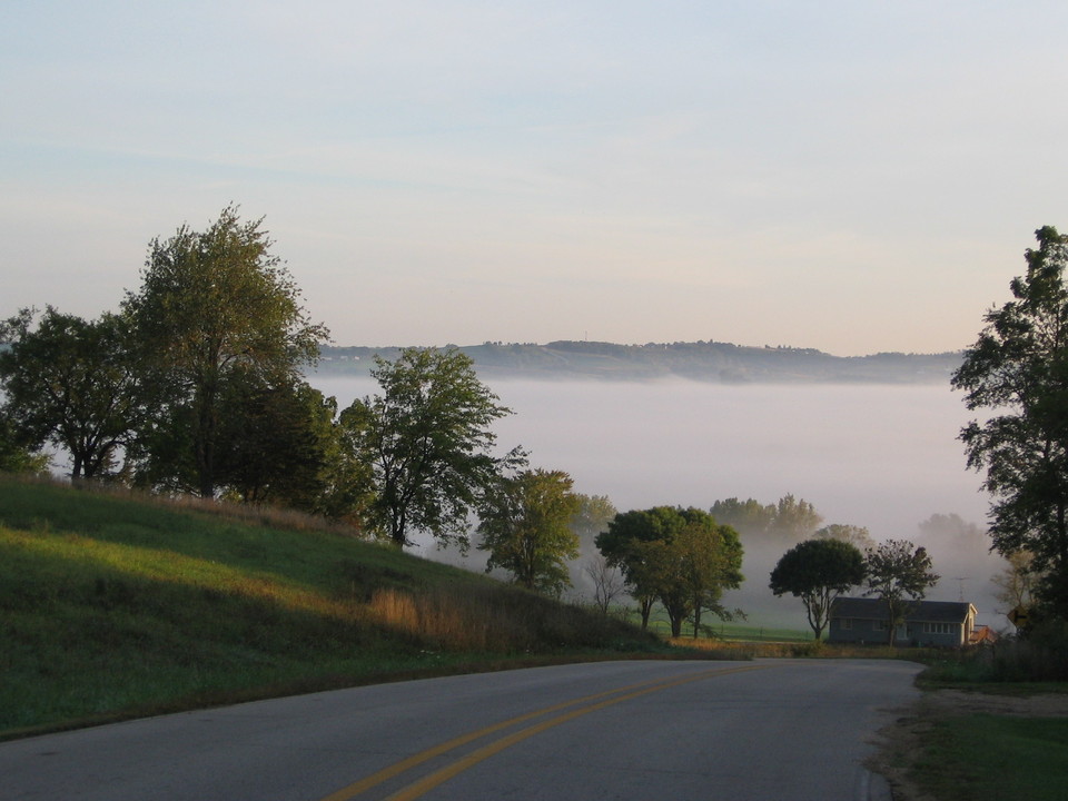 Dubuque, IA: Early Fall foggy morning