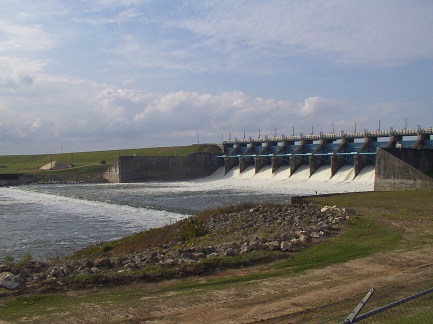 Coldspring, TX: Coldspring Tx, "The Gates Of The Trinity River Dam"