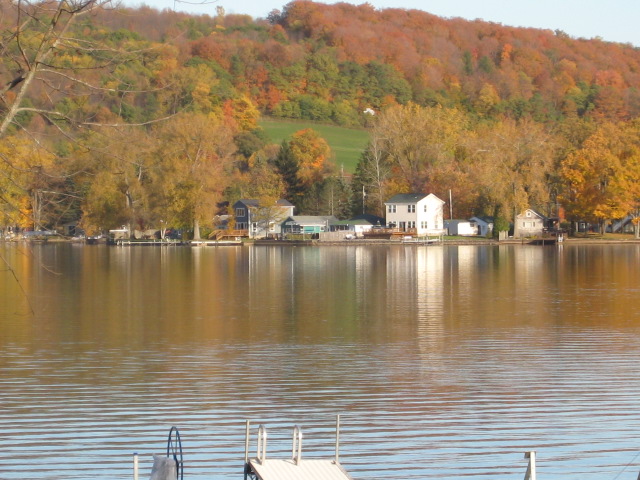 DeRuyter, NY: Fall lake pic2