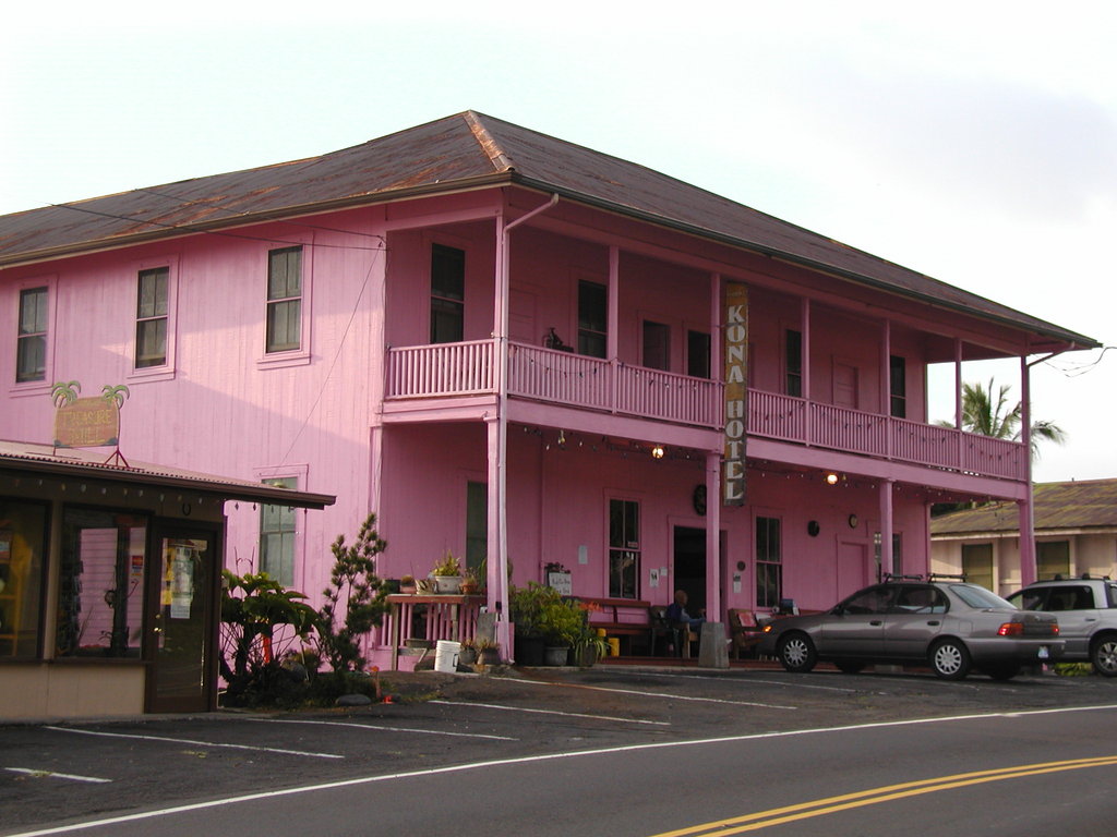 Holualoa, HI: The Pink----KONA HOTEL--1926 is located among the artist building in Holualoa