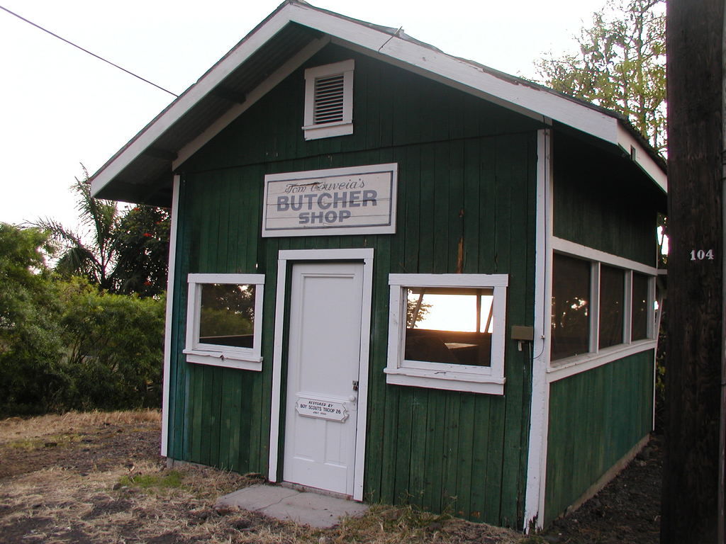 Holualoa, HI: TOM COUVEIA'S-BUTCHER SHOP-restored by the Boy Scout Troops #26