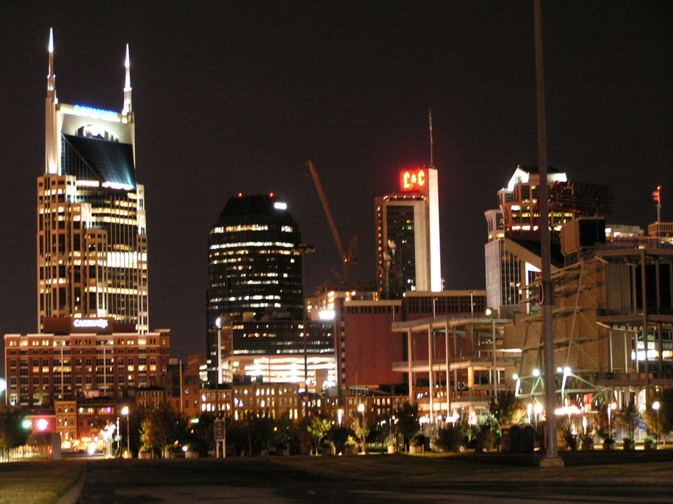 Nashville-Davidson, TN: Skyline from east