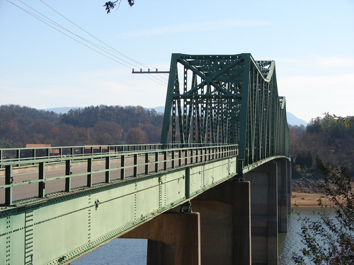 Dandridge, TN: Dandridge bridge from another angle