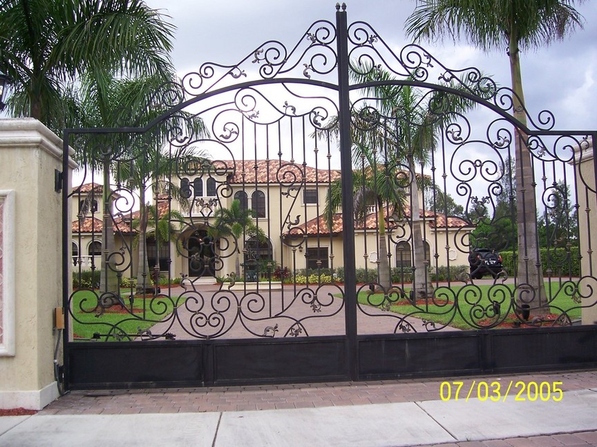 Weston, FL: Weston Mansion 2