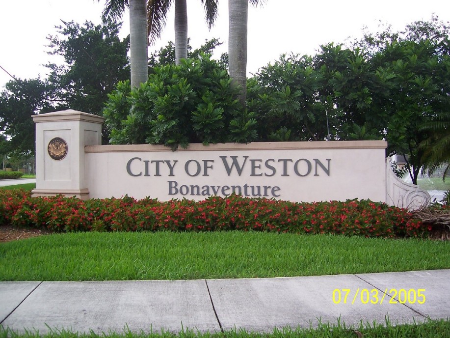 Weston, FL: Weston Bonaventure Sign