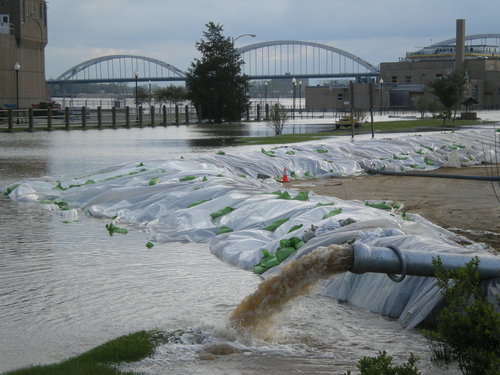 Davenport, IA: flood downtown 2008